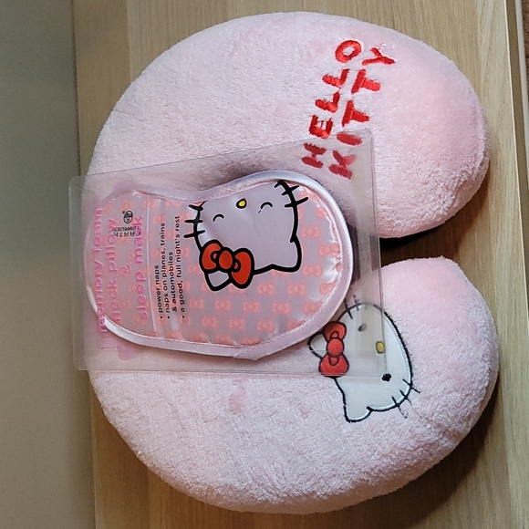 Hello Kitty Accessories - NWT Earth Therapeutics X Hello Kitty Neck Pillow & Sleep Mask